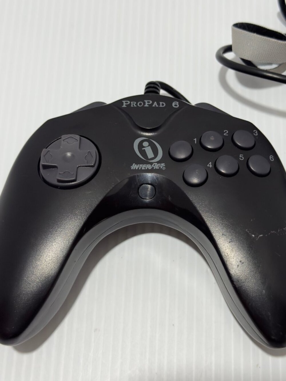 **Untested** InterAct ProPad 6 PC Game Pad 15-Pin Video Game Controller